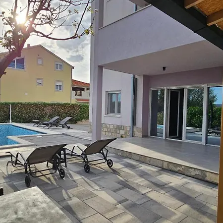 Stella Maris - Private Pool & Steps To Villa *