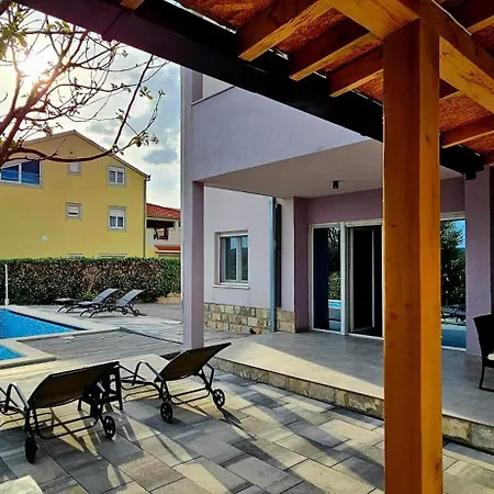 Willa Stella Maris - Private Pool & Steps To